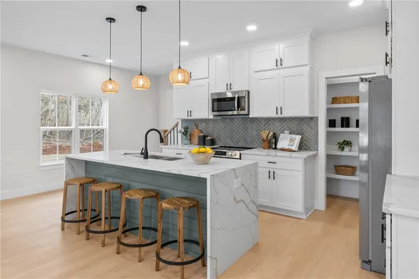 $485,000 | 502 Point Road, Westminster, SC 29693