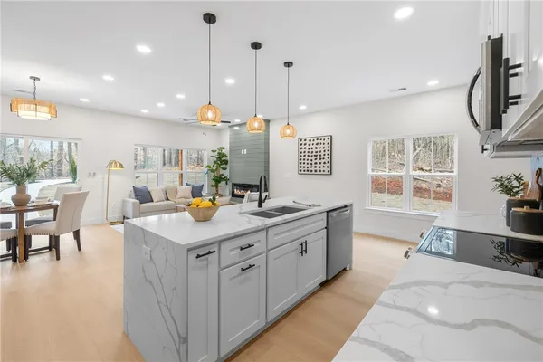 $485,000 | 502 Point Road, Westminster, SC 29693