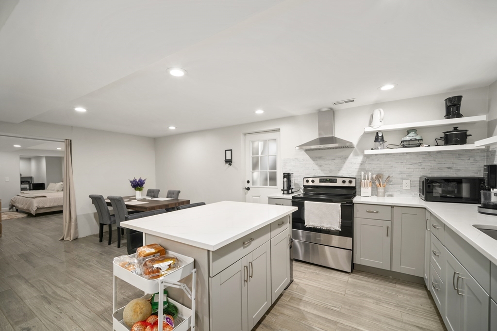 7 Muir Way Marlborough, MA 01752 - Photo 29 of 41