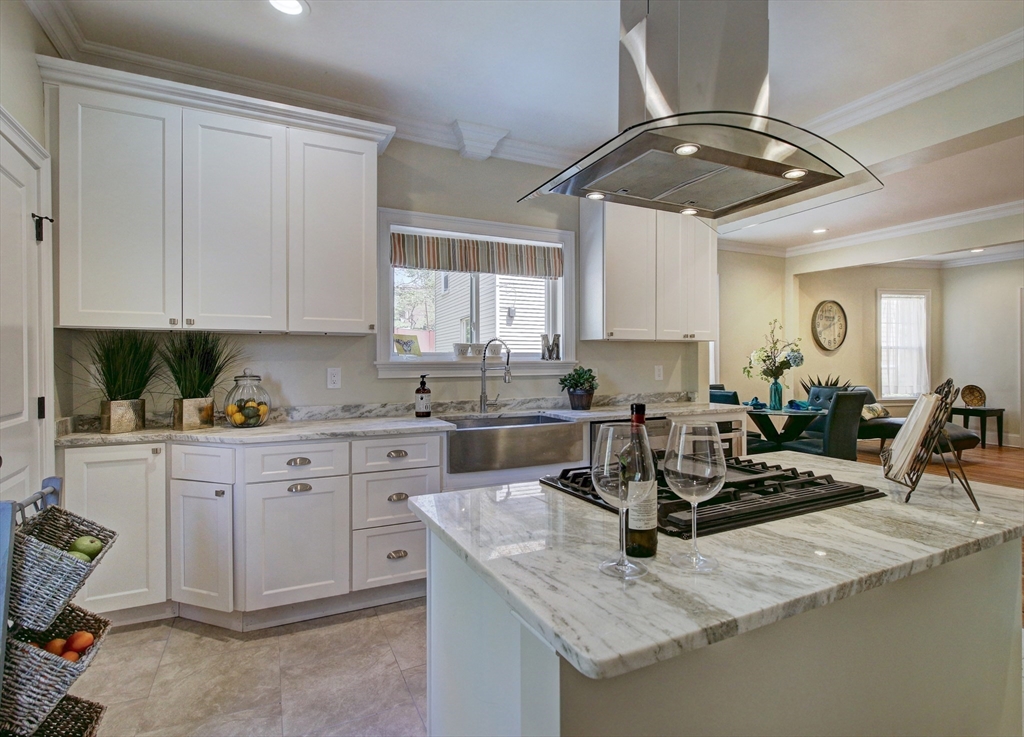287 Walnut Avenue Boston, MA 02119 - Photo 11 of 31