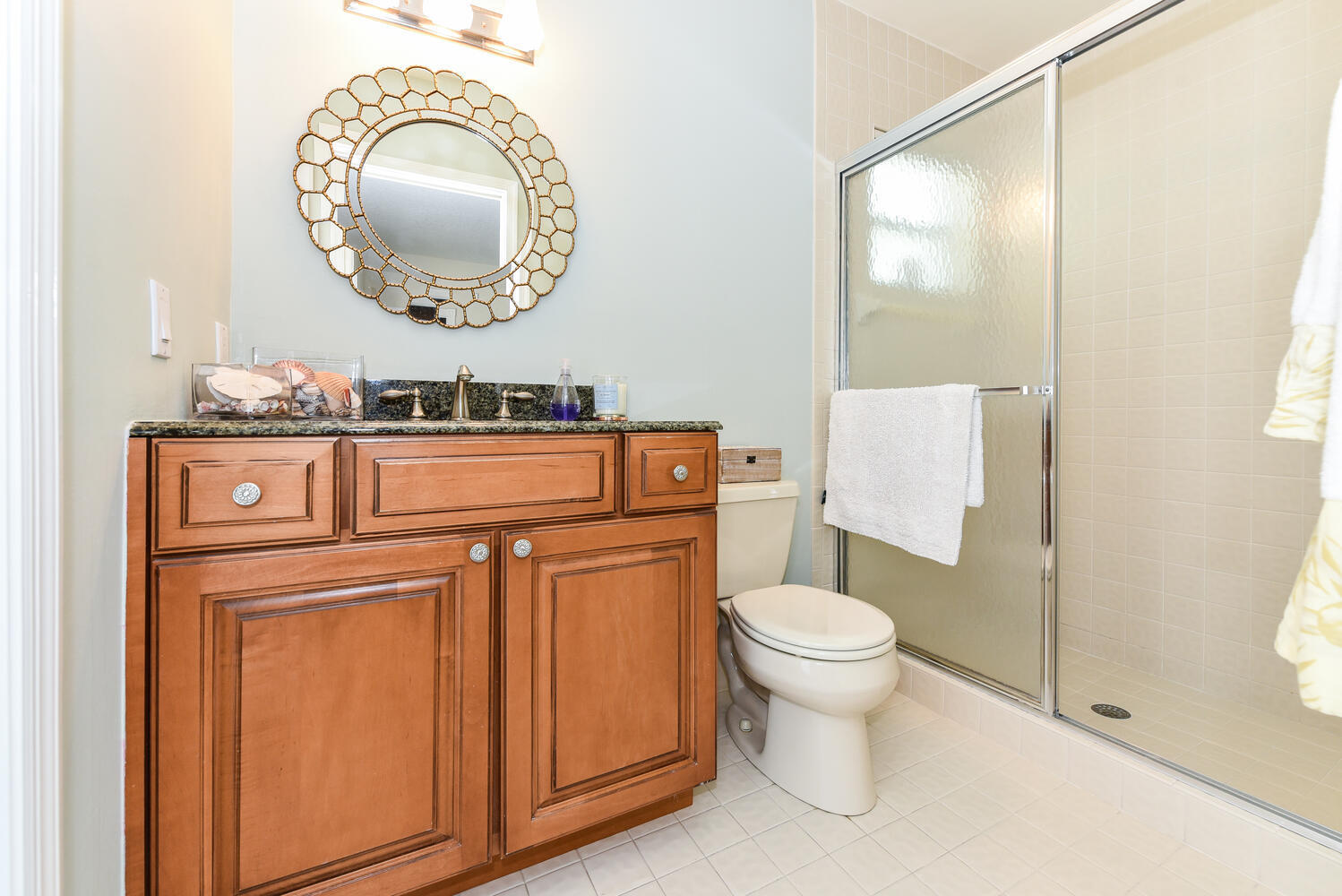 1480 Parkside Circle South Boca Raton, FL 33486 - Photo 18 of 24 1480 bath rear