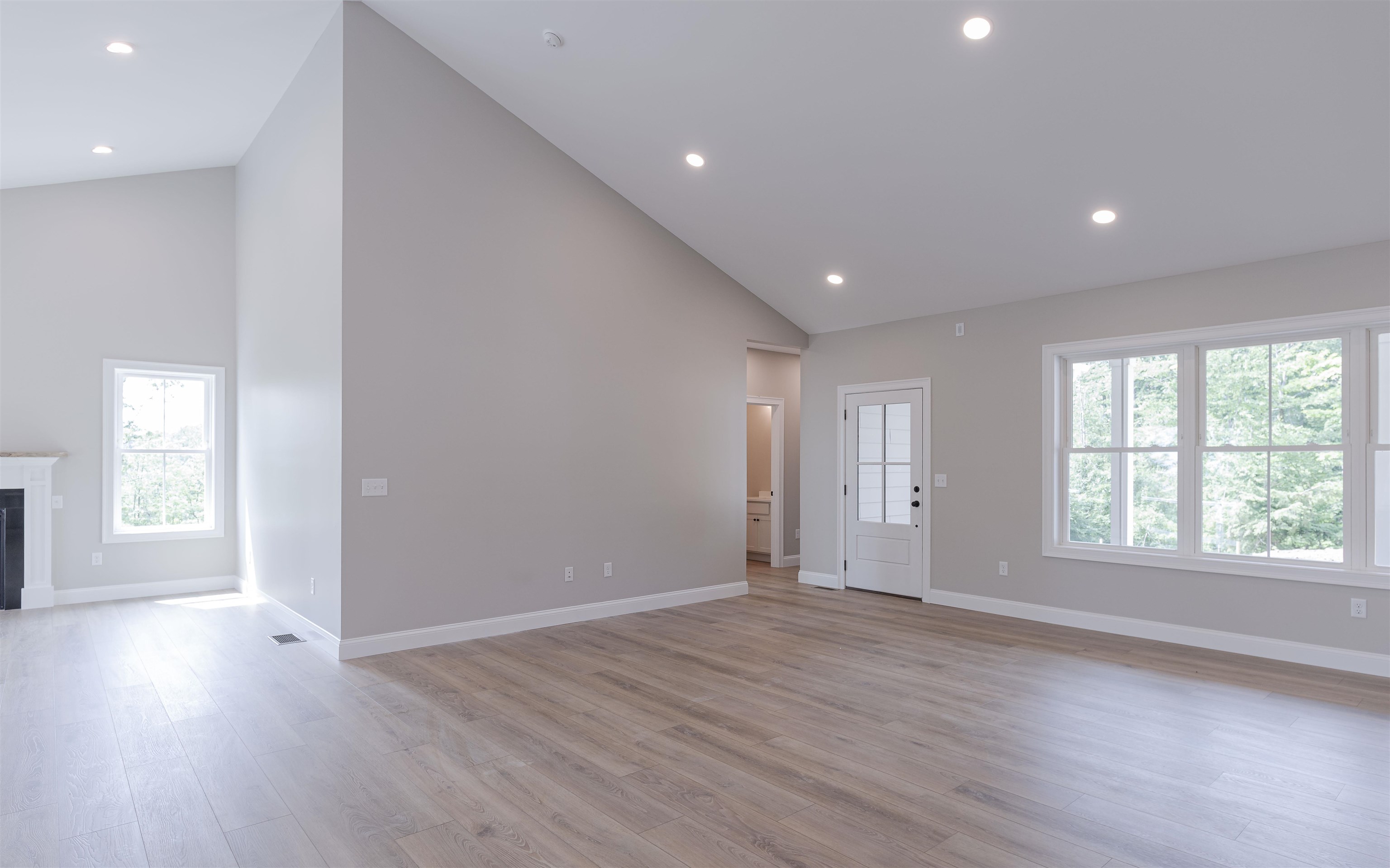 49 Dale Farm Road Rindge, NH 03461 - Photo 6 of 29