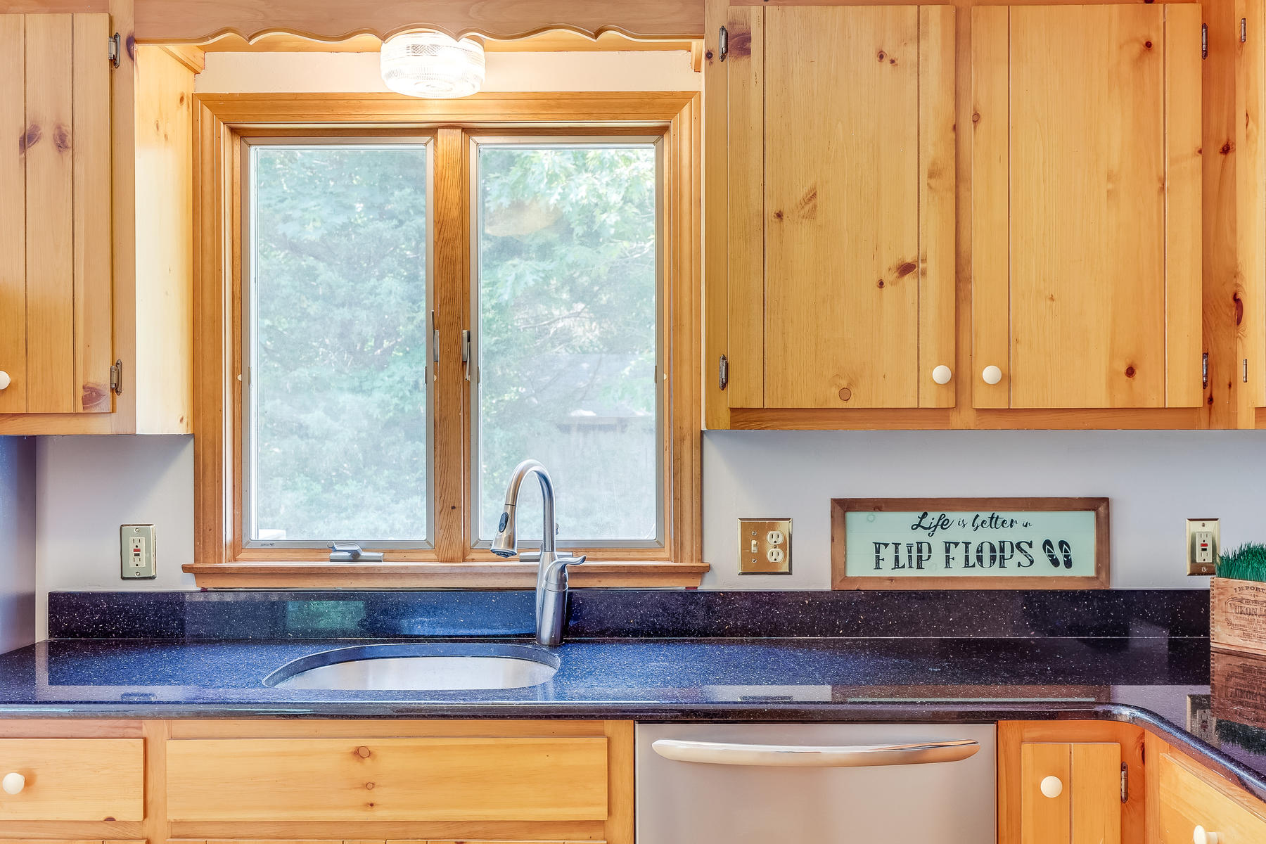 465 Massasoit Road Eastham, MA 02642 - Photo 19 of 56 598A6125