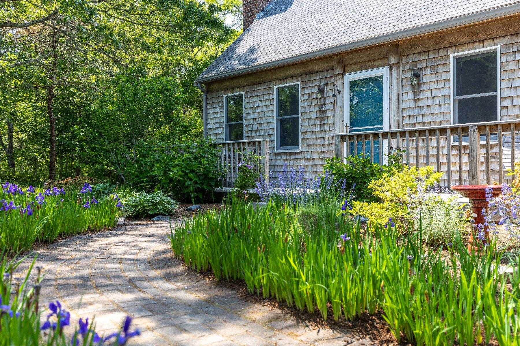 465 Massasoit Road Eastham, MA 02642 - Photo 5 of 56 598A6049