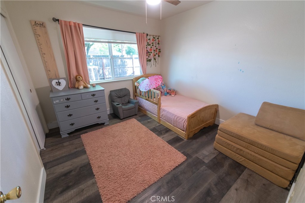 1 San Ramon Drive Chico, CA 95973 - Photo 20 of 42 a bedroom with a bed and a window
