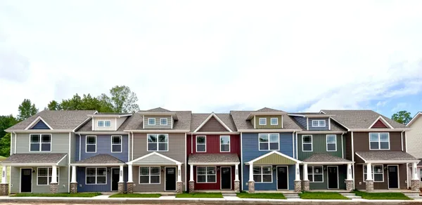 $1,325 | 910 Peaceful Place, Clarksville, TN 37040