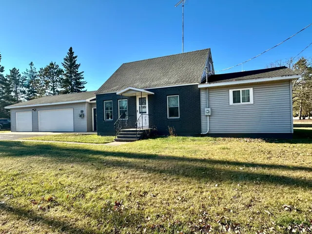 $224,900 | 119 Elm Avenue Northeast, Menahga, MN 56464