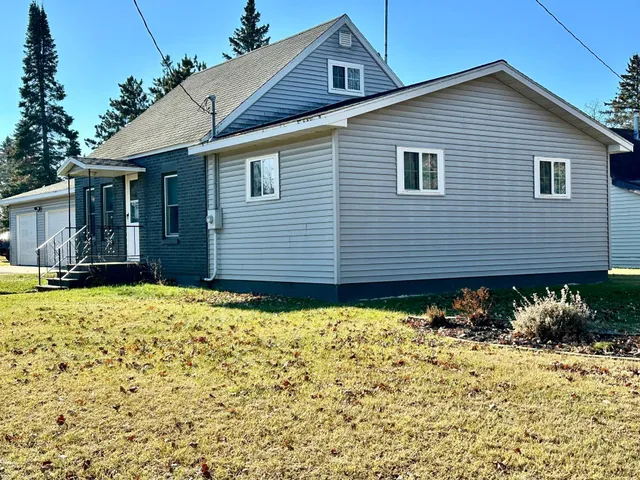 $224,900 | 119 Elm Avenue Northeast, Menahga, MN 56464