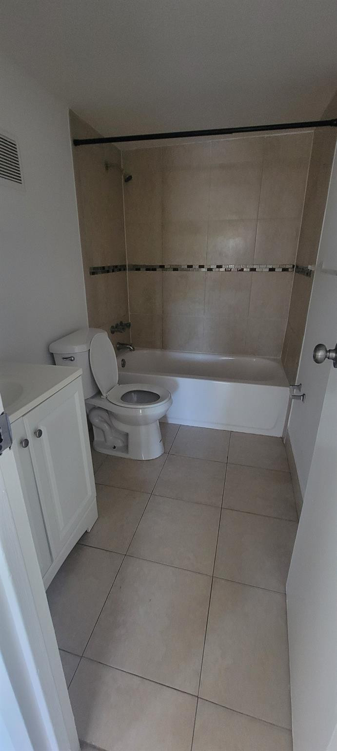 1788 Northwest 55th Avenue Lauderhill, FL 33313 - Photo 6 of 10 Photo 6