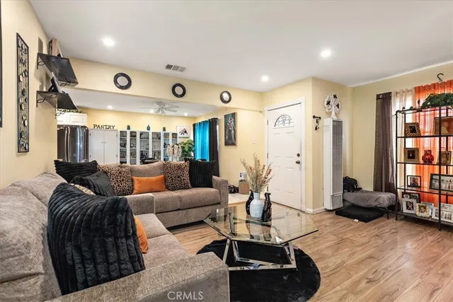 $1,050,000 | 11612 Cimarron Avenue, Hawthorne, CA 90250