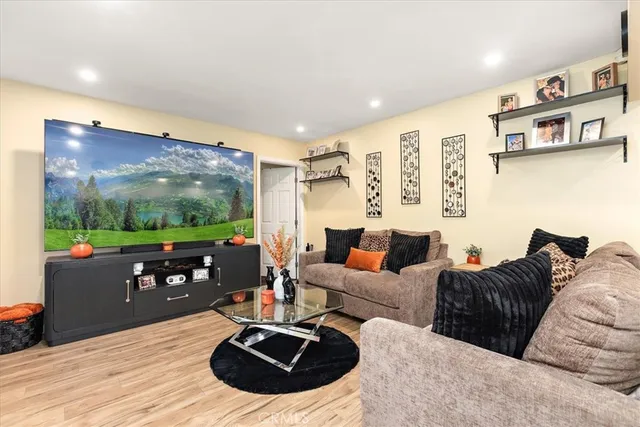 $1,050,000 | 11612 Cimarron Avenue, Hawthorne, CA 90250