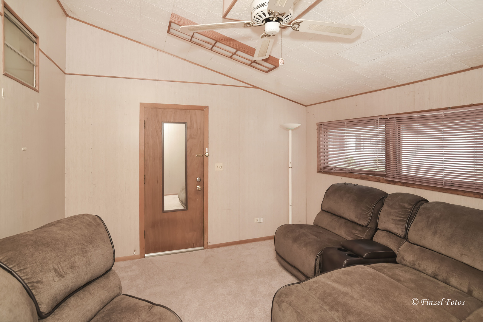 1158 Country Club Road Elgin, IL 60123 - Photo 14 of 16 a living room with furniture and a window
