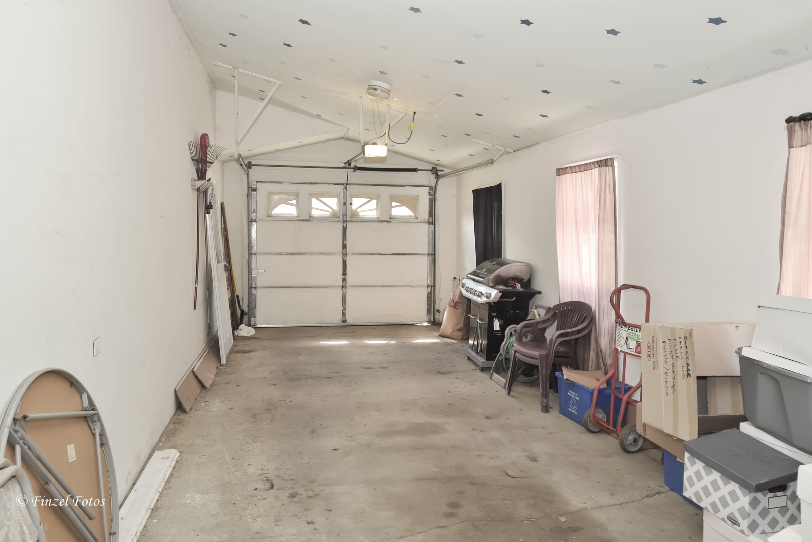 1158 Country Club Road Elgin, IL 60123 - Photo 16 of 16 a view of a room with gym equipment