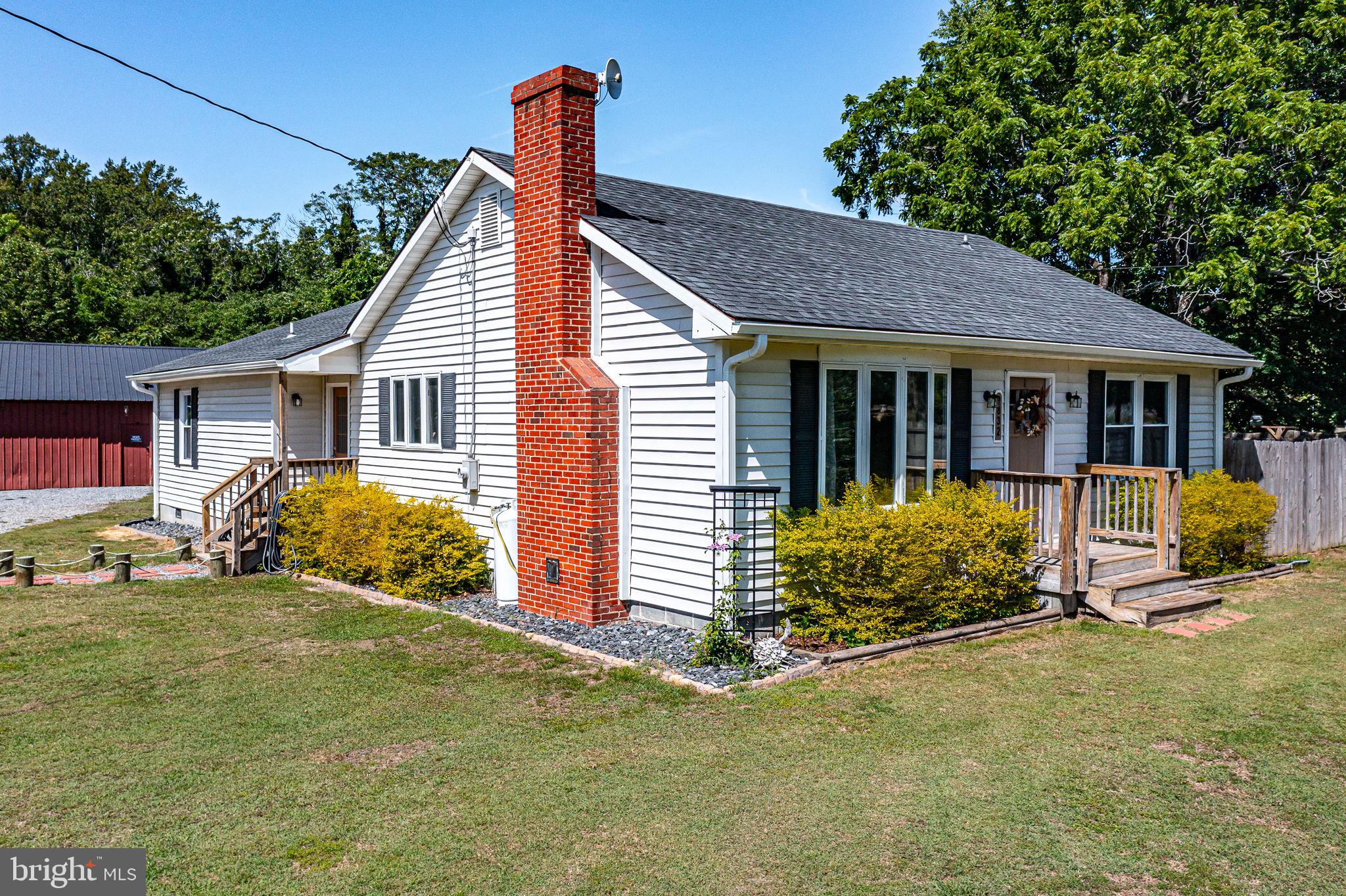 9832 River Road Lancaster, VA 22503 - Photo 50 of 68 Charming home with inviting curb appeal.