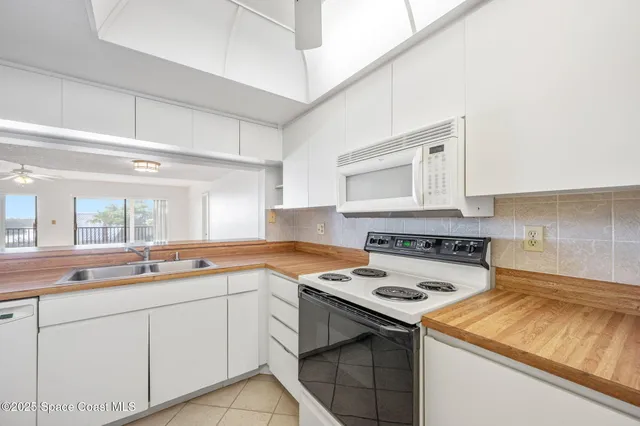 $2,450 | 3165 North Atlantic Avenue, Unit B304, Cocoa Beach, FL 32931