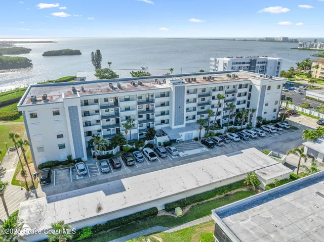 $2,450 | 3165 North Atlantic Avenue, Unit B304, Cocoa Beach, FL 32931