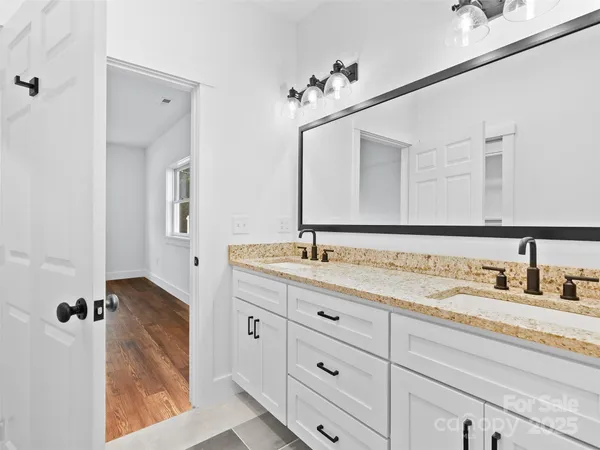 $695,000 | 11 Riemar Lane, Waynesville, NC 28786