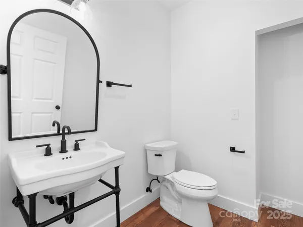 $695,000 | 11 Riemar Lane, Waynesville, NC 28786