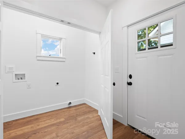 $695,000 | 11 Riemar Lane, Waynesville, NC 28786