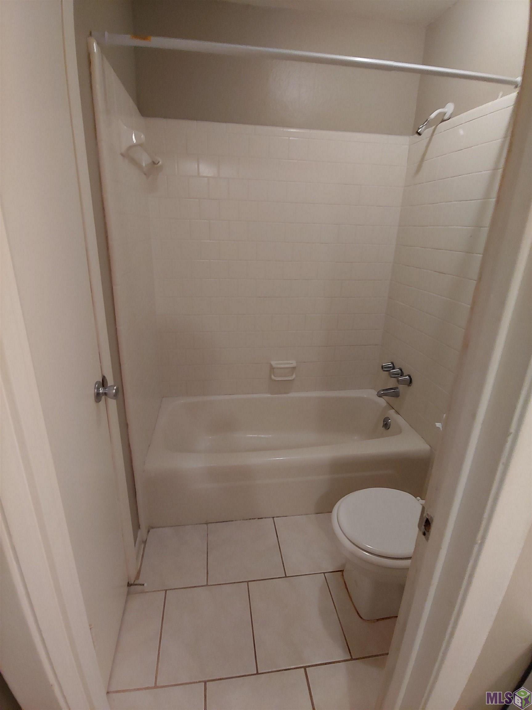 3101 Highland Road, Unit 322 Baton Rouge, LA 70802 - Photo 14 of 15