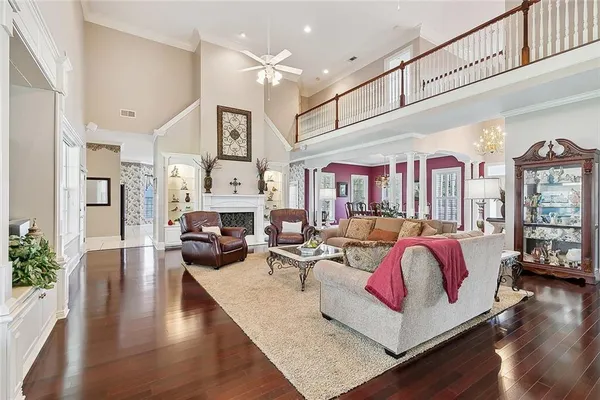 $1,150,000 | 950 South Kenner Avenue, Westwego, LA 70094