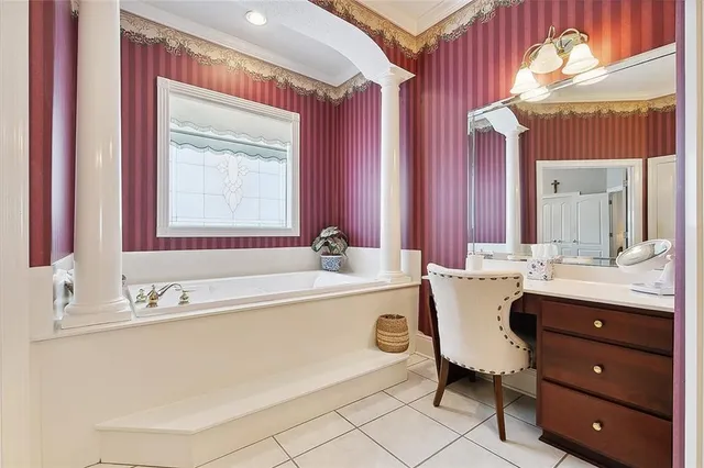 $1,150,000 | 950 South Kenner Avenue, Westwego, LA 70094