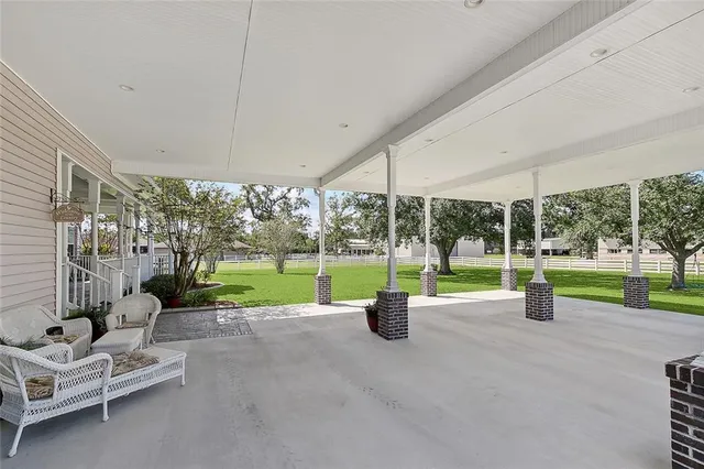 $1,150,000 | 950 South Kenner Avenue, Westwego, LA 70094