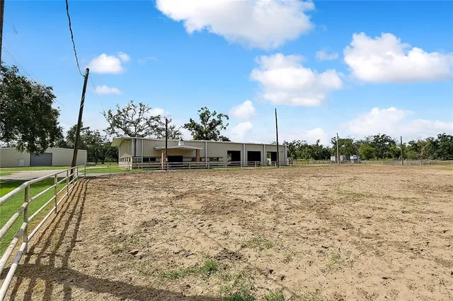 $1,150,000 | 950 South Kenner Avenue, Westwego, LA 70094