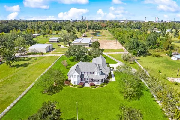 $1,150,000 | 950 South Kenner Avenue, Westwego, LA 70094