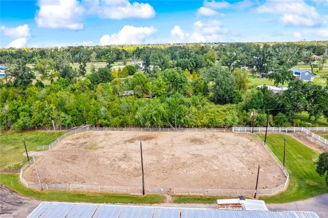 $1,150,000 | 950 South Kenner Avenue, Westwego, LA 70094