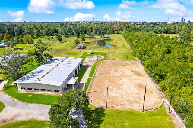 $1,150,000 | 950 South Kenner Avenue, Westwego, LA 70094