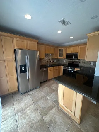 $2,625 | 1827 North Congress Avenue, West Palm Beach, FL 33401