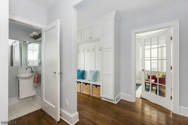 $789,000 | 17 Glenridge Parkway, Bloomfield, NJ 07003