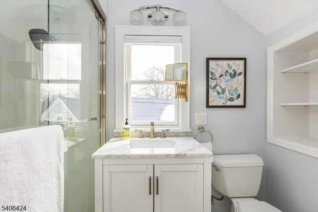 $789,000 | 17 Glenridge Parkway, Bloomfield, NJ 07003