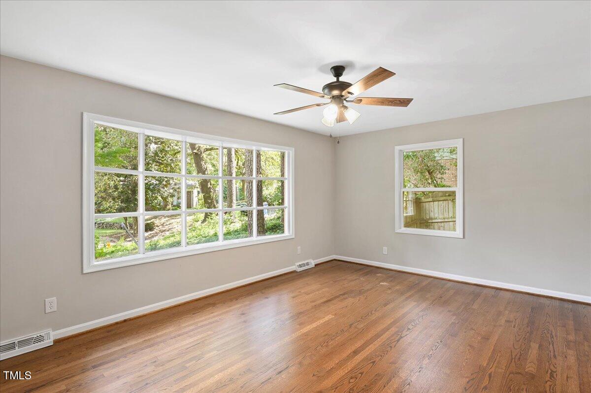 3710 Lail Court Raleigh, NC 27606 - Photo 4 of 48 10-12