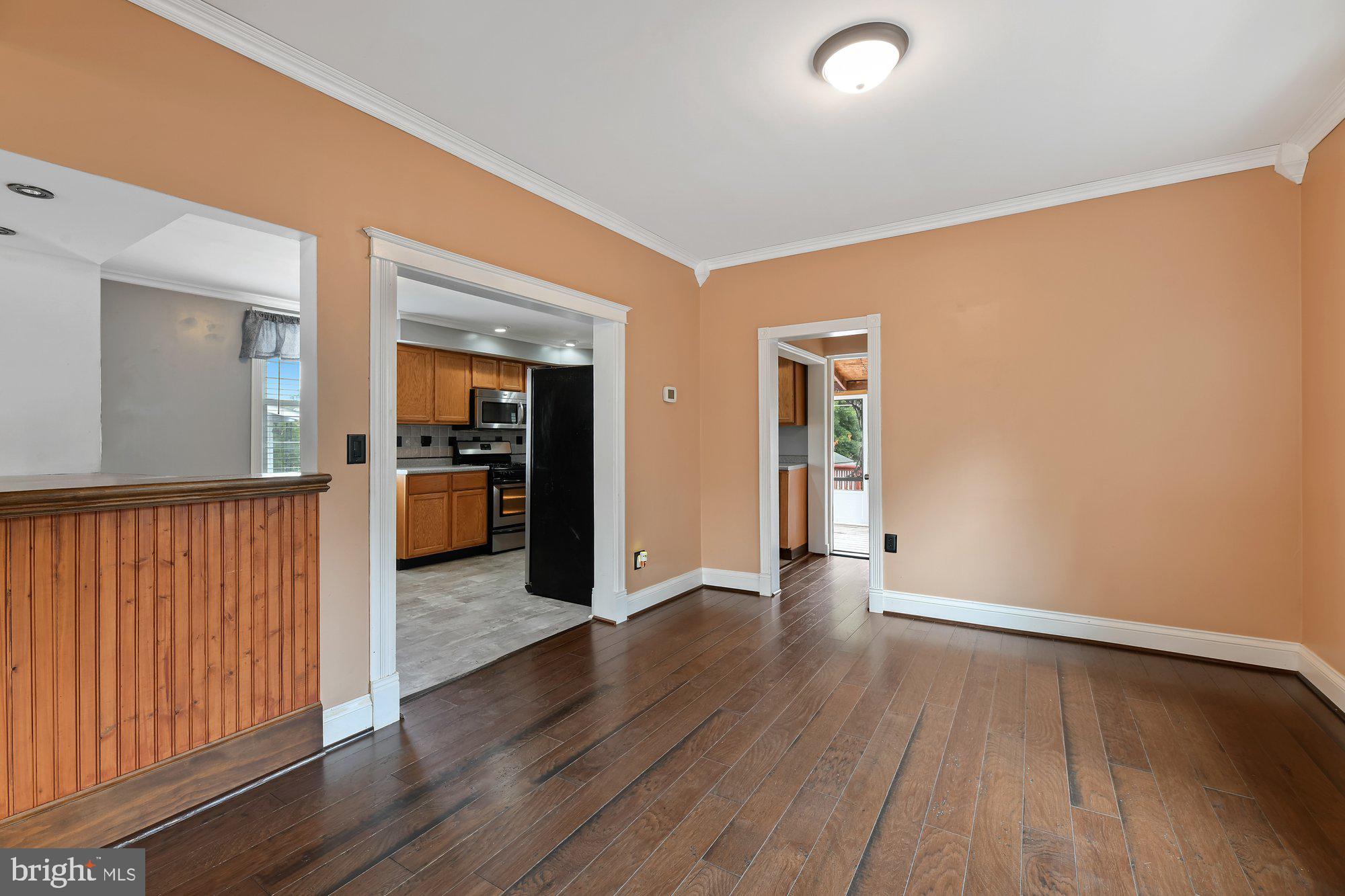 613 Old Home Road Baltimore, MD 21206 - Photo 8 of 28
