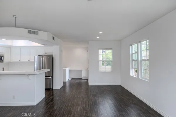 $3,700 | 87 Reunion, Irvine, CA 92603