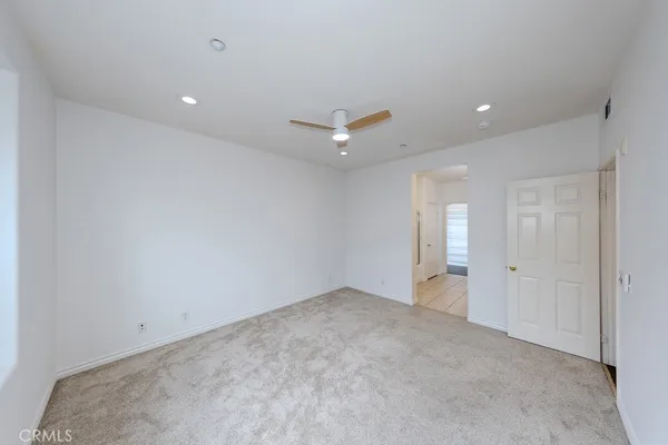 $3,700 | 87 Reunion, Irvine, CA 92603