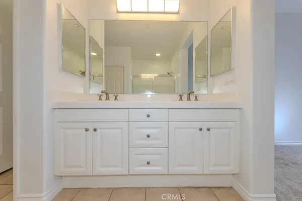 $3,700 | 87 Reunion, Irvine, CA 92603