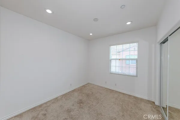 $3,700 | 87 Reunion, Irvine, CA 92603