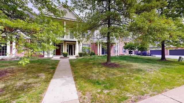 $2,150 | 40433 Glen Eagle Lane, Canton, MI 48188