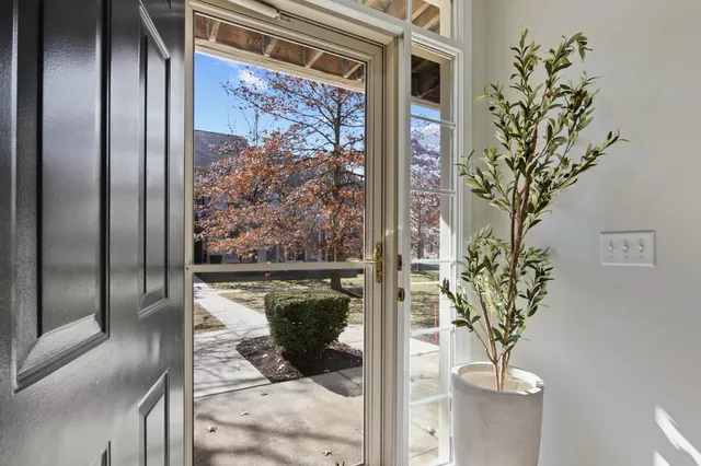 $2,150 | 40433 Glen Eagle Lane, Canton, MI 48188