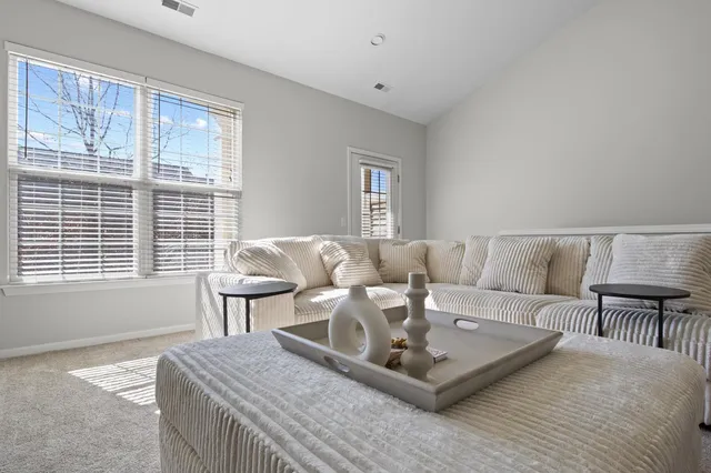 $2,150 | 40433 Glen Eagle Lane, Canton, MI 48188