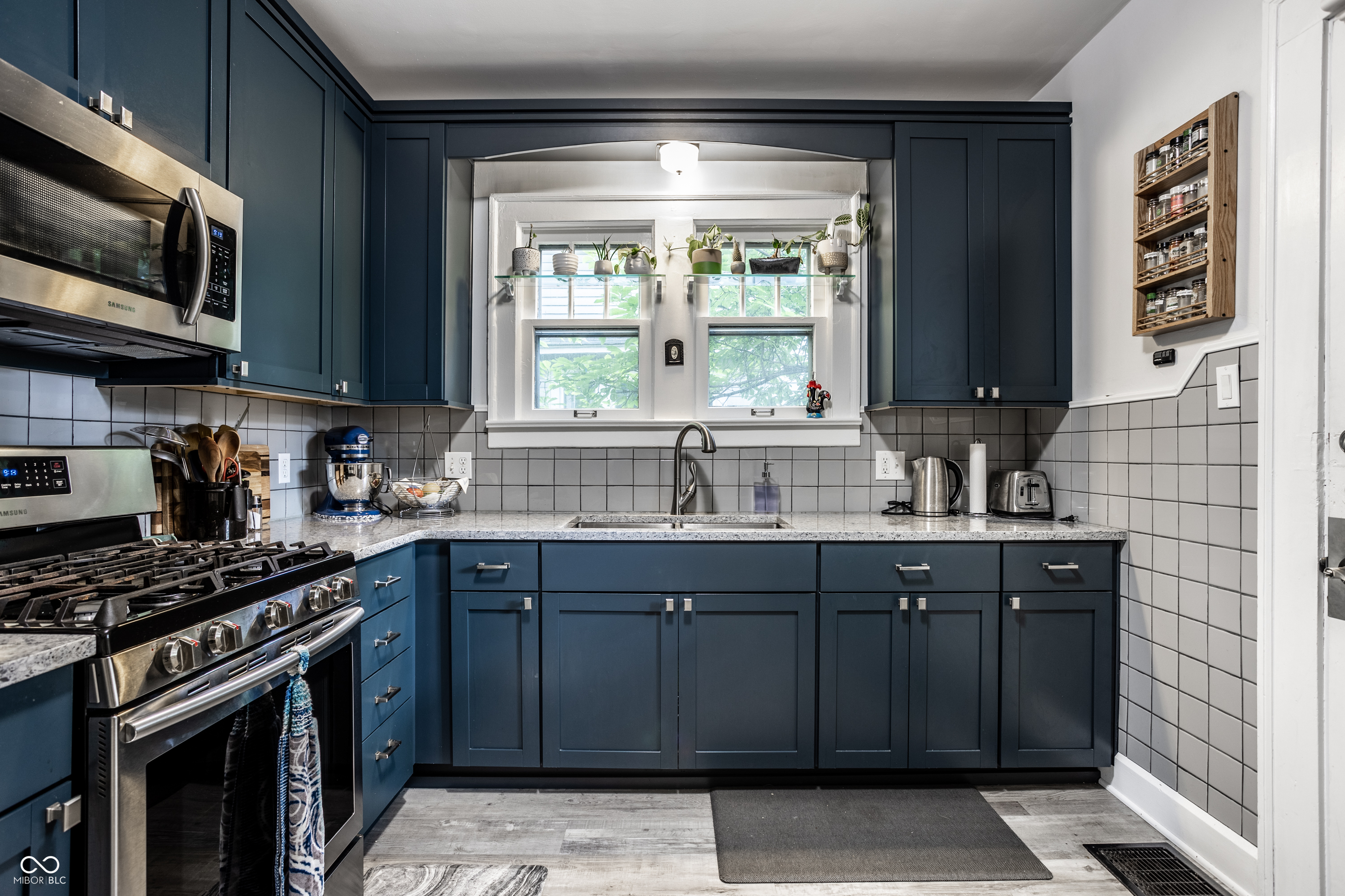 723 North Audubon Road Indianapolis, IN 46219 - Photo 5 of 34