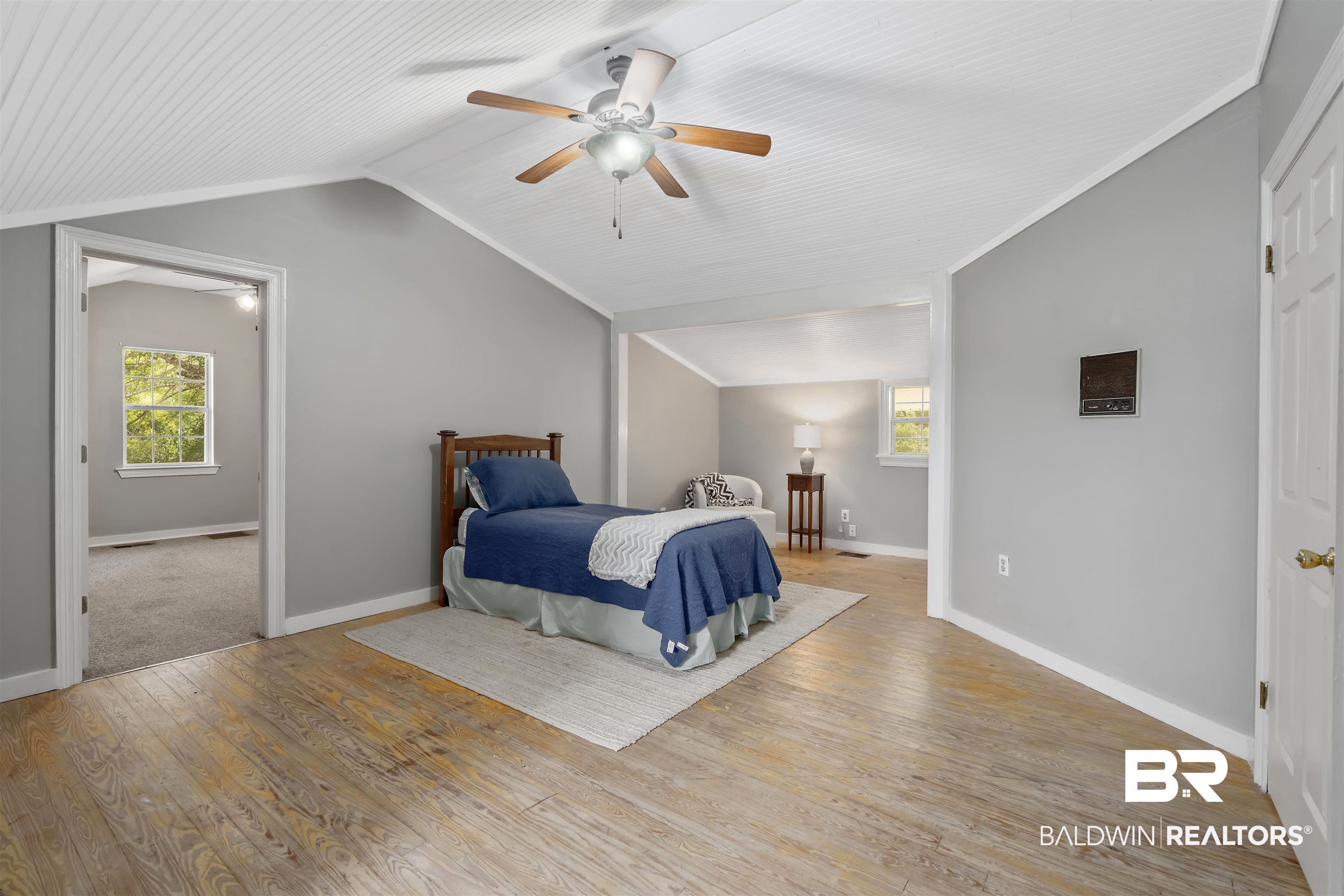 20011 Lawrence Road Fairhope, AL 36532 - Photo 26 of 41 Guest Bedroom 3