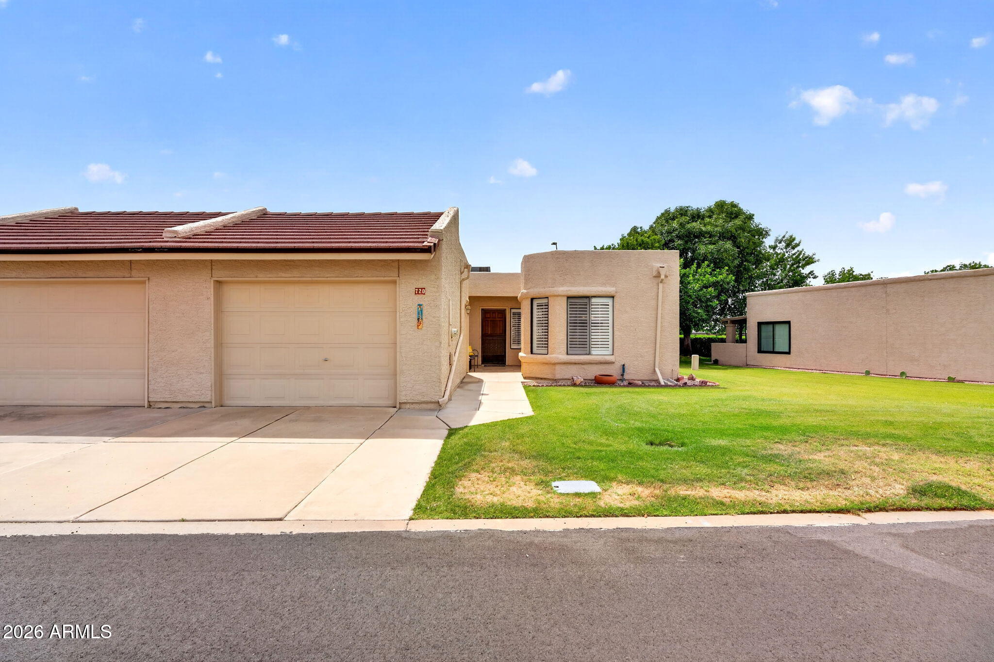 1-web-or-mls-001S Privet Way