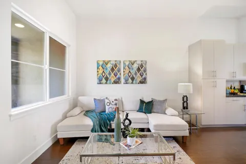 $979,000 | 1336 North Capitol Avenue, Unit 6, San Jose, CA 95132