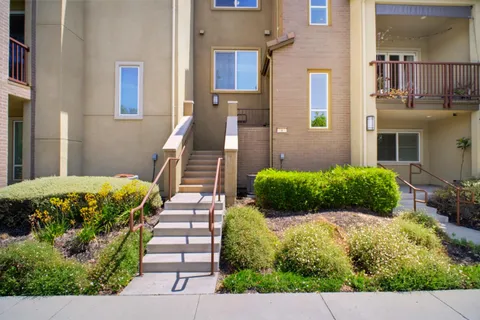 $979,000 | 1336 North Capitol Avenue, Unit 6, San Jose, CA 95132