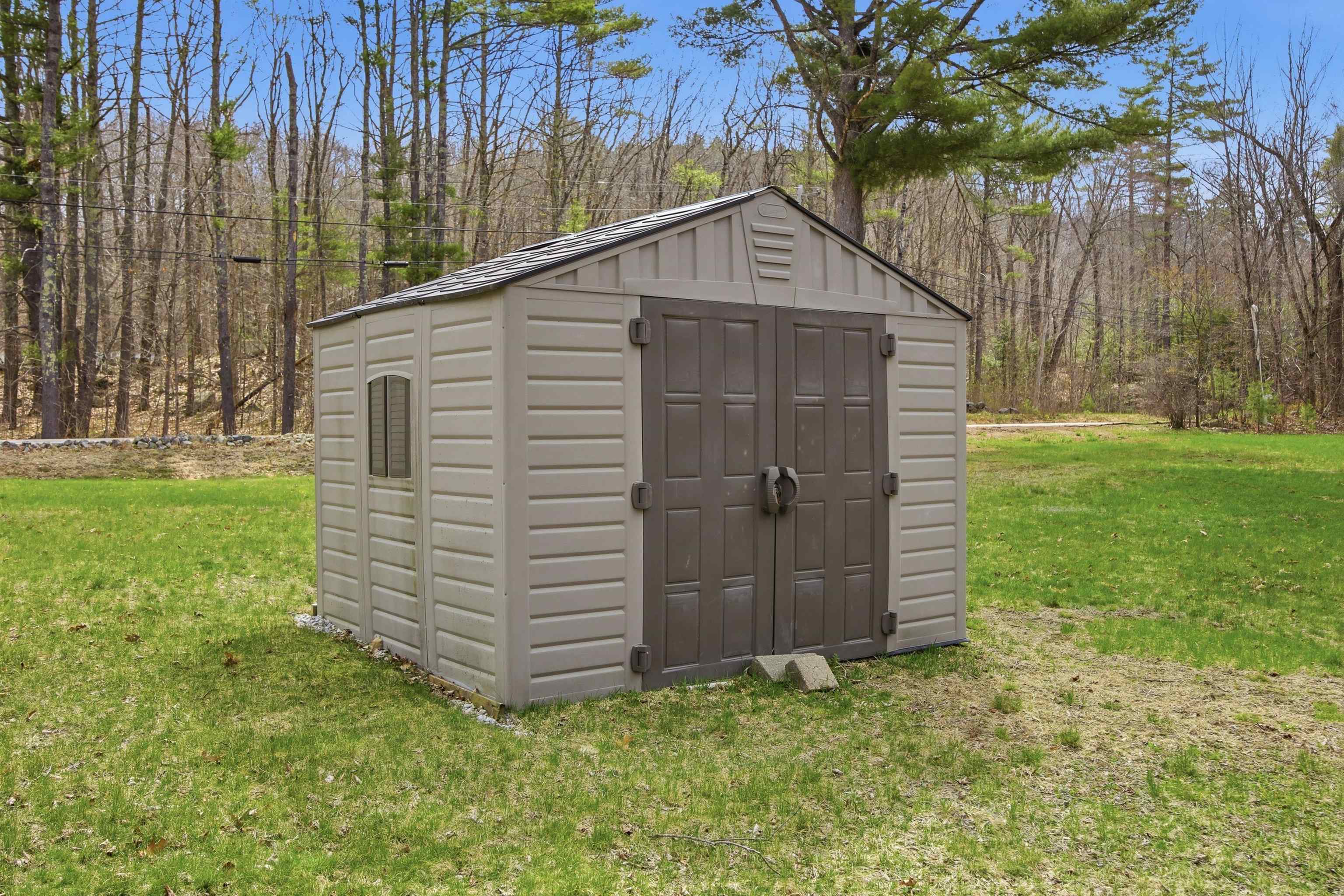 252 Merrymeeting Road New Durham, NH 03855 - Photo 11 of 36