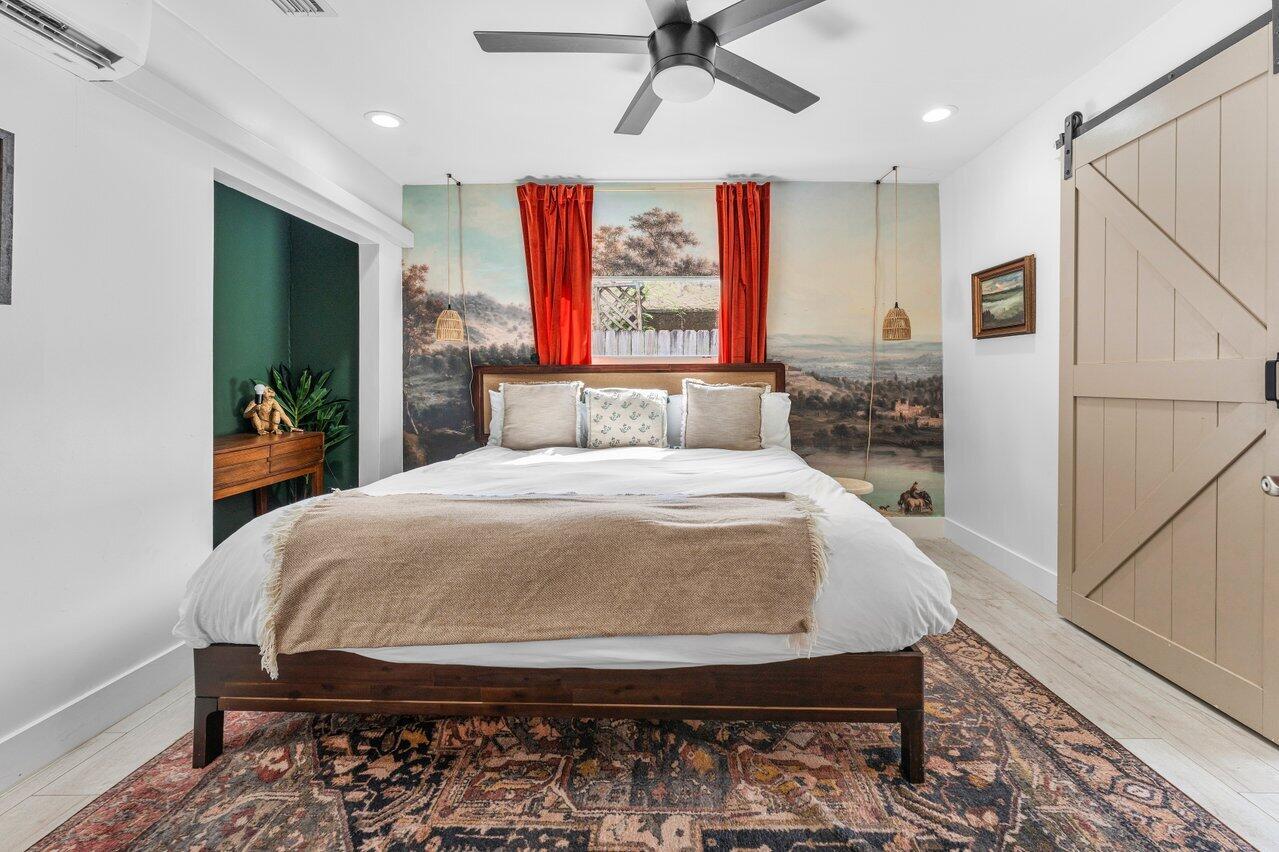 511 Churchill Road West Palm Beach, FL 33405 - Photo 16 of 29 017-511ChurchillRoad-WestPalmBeach-FL-33